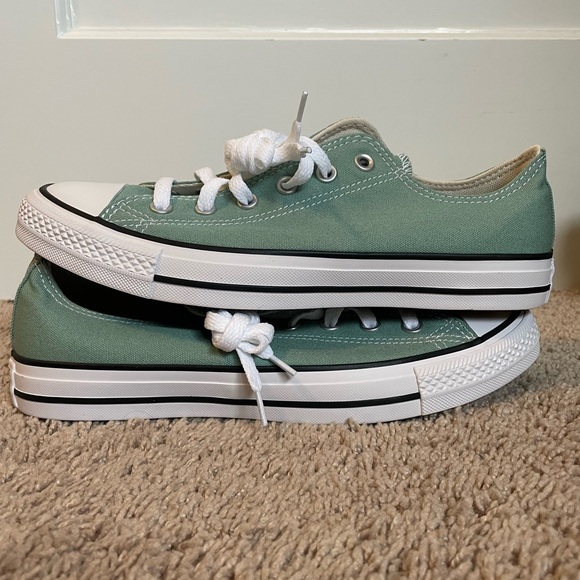 Women’s 10 Converse Herby Green - Picture 4 of 7